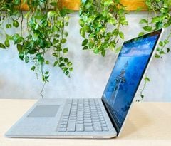 Surface Laptop 2 Core i5 8350U - Ram 8Gb - SSD Nvme 256Gb - LCD 13.5' 2K Touch, WIN 10 bản quyền Linew