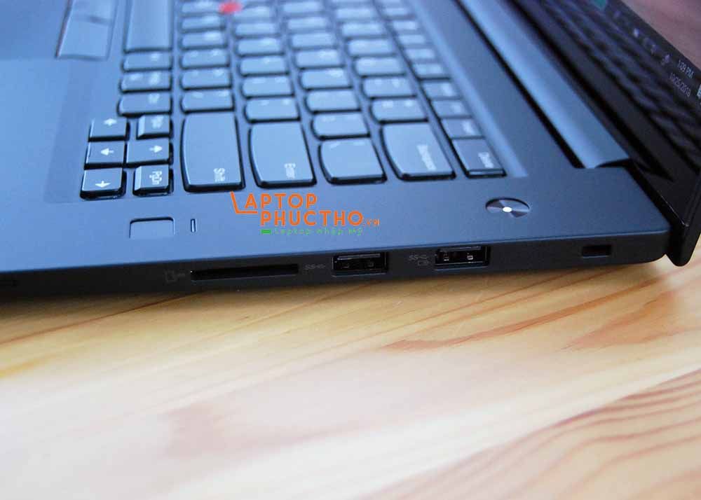 Laptop Đồ Họa  Lenovo ThinkPad P1 Gen 1 (15”) Mobile Workstation CPU: Intel® Core™ i7-8850H| RAM 16Gb Max Update 64Gb Bus 2666 | SSD Nvme 512Gb | VGA Nvidia Quadro P1000 4G | LCD 15.6' FHD | Linew |  Win 10 bản quyền