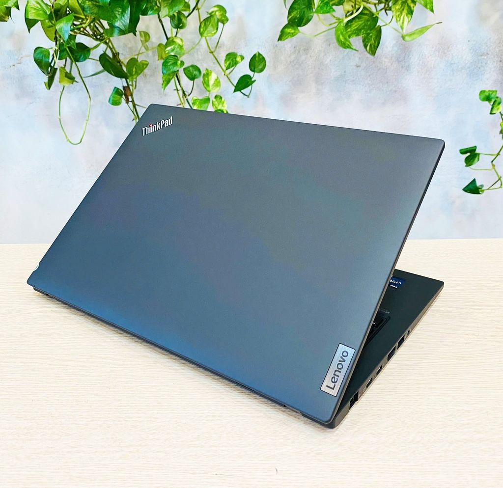 Laptop Lenovo ThinkPad T14 Gen 3/CPU Core i7 1265U/RAM 16Gb/SSD Nvme 256Gb/LCD 14' FHD  /VGA Integrated Intel® Iris® Xe Graphics/WIN 11/Mầu Black/Linew
