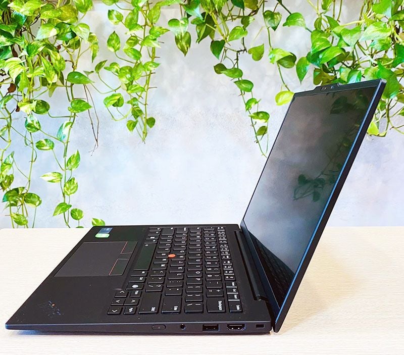 Lenovo ThinkPad X1 Carbon Gen 12 CPU: Intell Ultra 7 155U/RAM 32GB/SSD Nvme 512Gb/LCD 14' FHD/WIN 11 bản quyền/ New Oulet