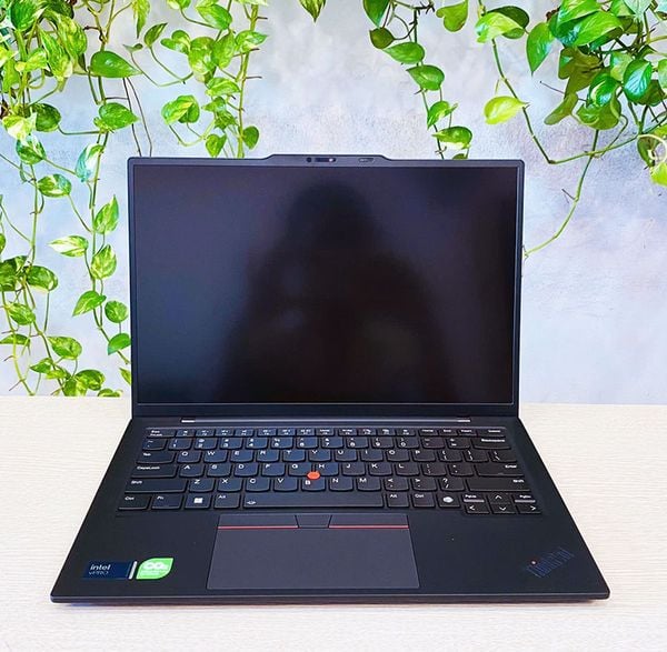 Lenovo ThinkPad X1 Carbon Gen 12 CPU: Intell Ultra 7 155U/RAM 32GB/SSD Nvme 512Gb/LCD 14' FHD/WIN 11 bản quyền/ New Oulet