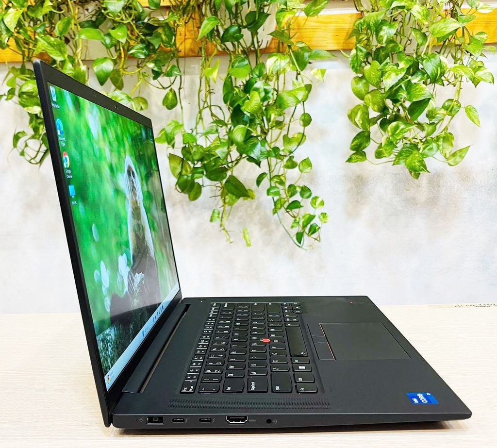 ThinkPad X1 Extreme Gen 5 CPU/Intel® Core™ i7-1270P/NVIDIA® GeForce RTX™ 3050 4GB GDDR6/Memory 32 DDR5-Bus 4800/SSD Nvme  M.2 2280 1T up to 4TB/Display 16