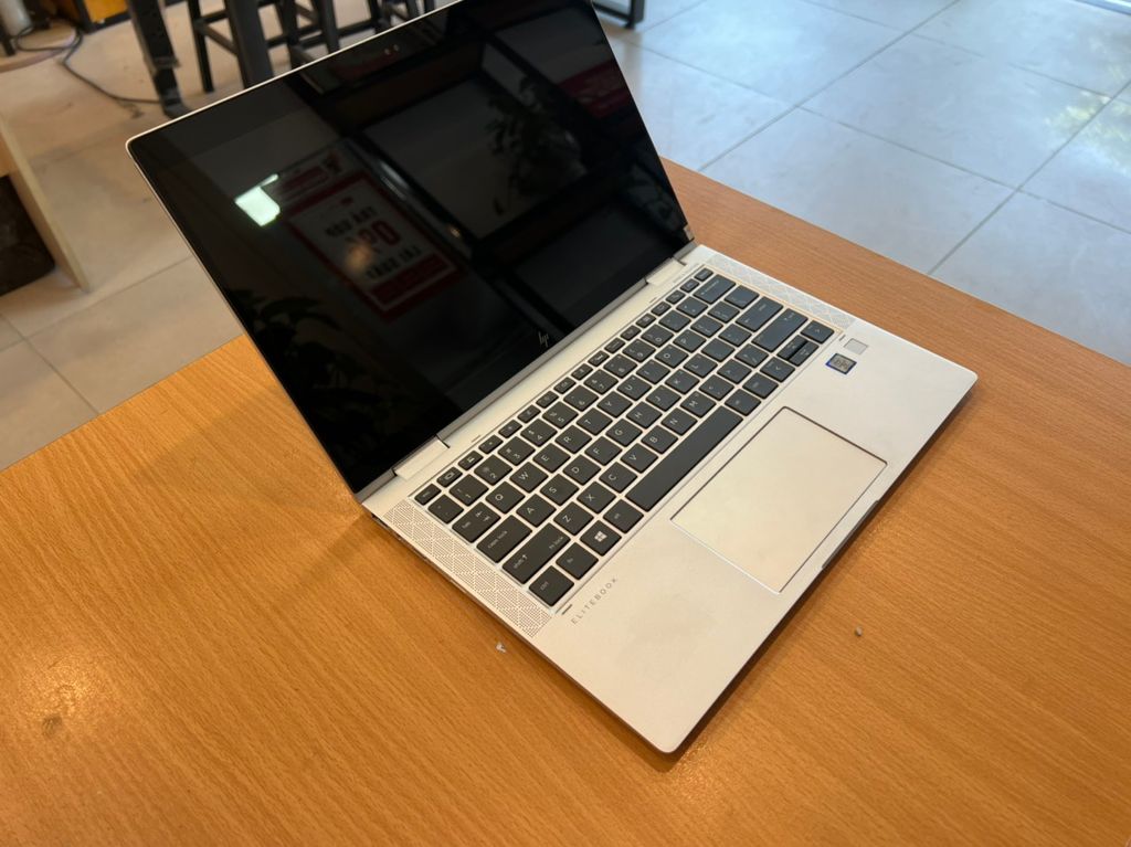 Laptop HP ELITEBOOK 1030 X360 G4/CPU Core i7 8650u/RAM 16G/SSD 256G/LCD 13.3' FHD Touch/ Cảm Ứng/WIN 10 Bản Quyền