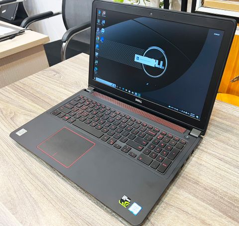 Inspiron 15 5577 Gaming