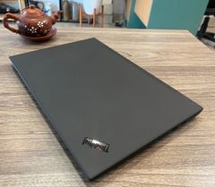 laptop Đồ Họa Lenovo ThinkPad P1 Gen 2 (15”) Mobile Workstation CPU: Intel® Core™ i7-9850H| RAM 16Gb Max Update 64Gb Bus 2666| SSD Nvme 512Gb | VGA NVIDIA® Quadro® T2000 4G | LCD 15.6' FHD | Linew |  Win 10 bản quyền