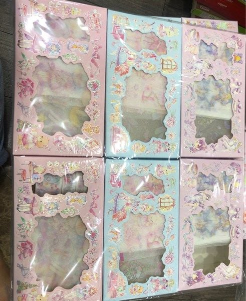  Hộp stickers và keo 