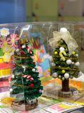  Cây thông Noel kẽm nhung 