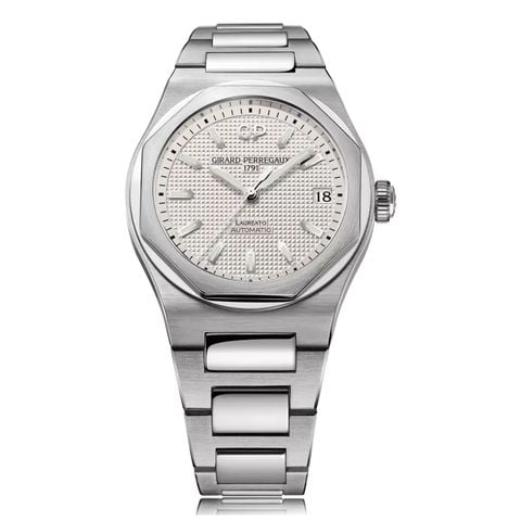 Đồng Hồ Girard-Perregaux Laureato 42mm 81010-11-131-11a