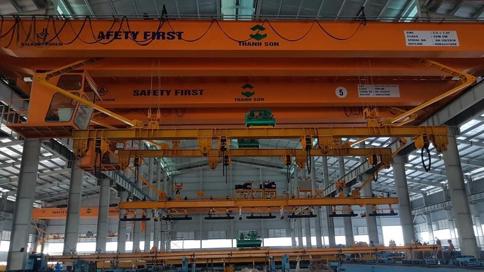 Máy robot ép cọc 460