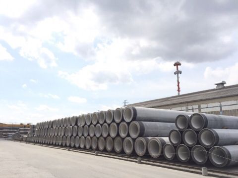  Cọc bê tông ly tâm 