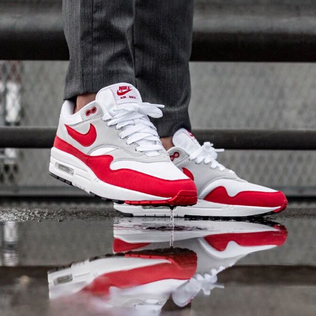 air forces in red