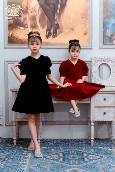 Váy Nhung Tay Bồng Mềm Mịn, Lộng Lẫy, Thoải Mái | Crown Space CKGS5832503