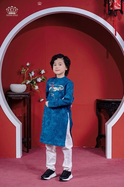 Áo Dài Bé Trai Màu Xanh Mềm Mại, Thanh Lịch, Thoải Mái | Crown Space CKBL9942006