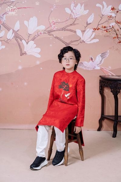 Áo Dài Gấm Hoa Dập Nổi Cao Cấp, Cách Tân, Sang Trọng | Crown Space CKBL9942005