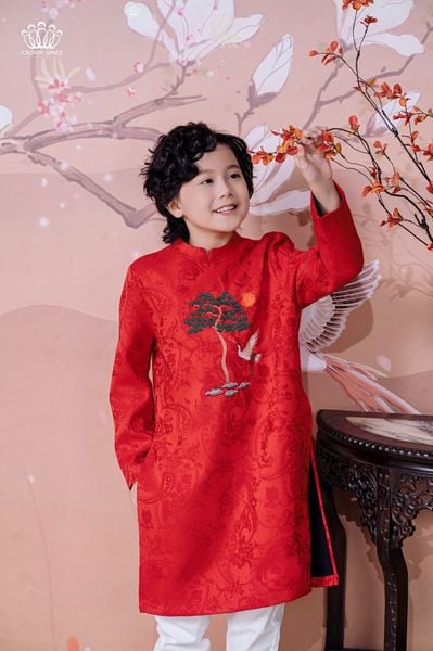 Áo Dài Gấm Hoa Dập Nổi Cao Cấp, Cách Tân, Sang Trọng | Crown Space CKBL9942005