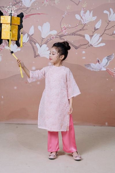 Áo Dài Tơ Bé Gái Màu Hồng, Ngọt Ngào, Thanh Lịch | Crown Space CKGL9942101