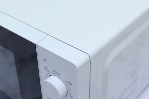 Lò vi sóng Electrolux EMM2022MW