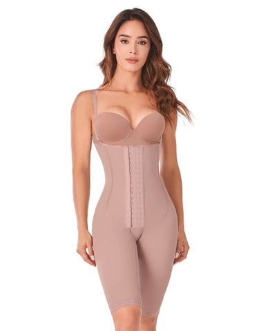 Gen body nâng mông Ann Chery 5147