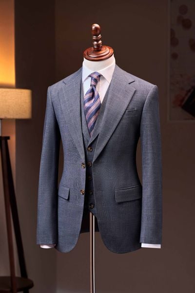 Áo vest ghi kẻ vuông cổ ve khuyết 1 hàng khuy Adam Store - AV409