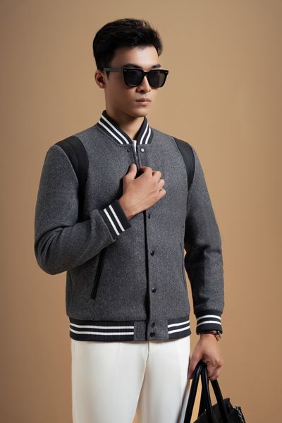 Áo Khoác Bomber Ghi Đáp Vai Da ADAM STORE - Ak038G