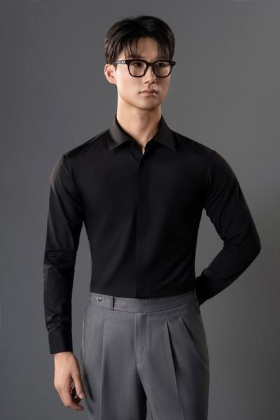 Áo Sơ Mi Dài Tay Màu Đen Trơn Adam Store - SMC118