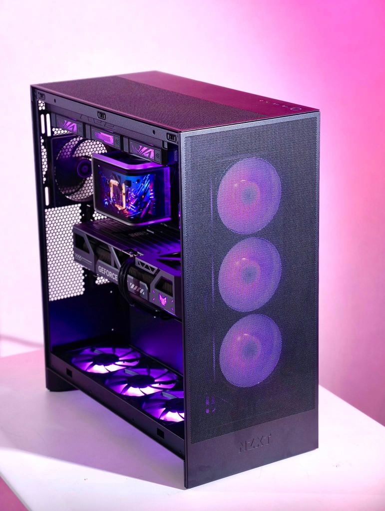 BỘ PC AMD HOTGEAR VENOM RYZEN 9 - X870 | R9 9950X3D | 48GB 8000MHZ | RTX 5080 16GB | RYUO IV SLC 360 ARGB