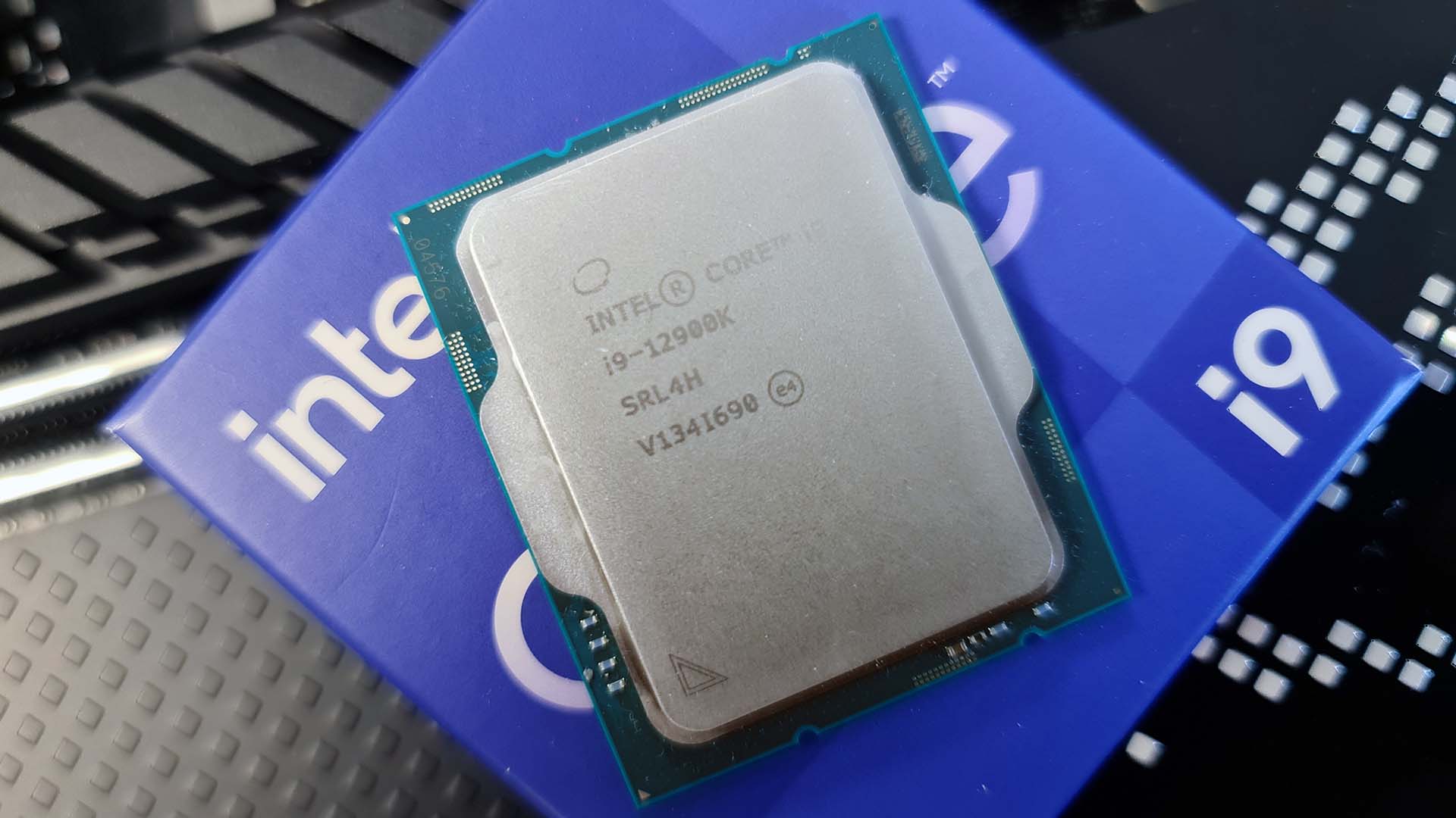 Intel Core i9 12900K (5.30GHz, 16 Nhân 24 Luồng, 30M Cache