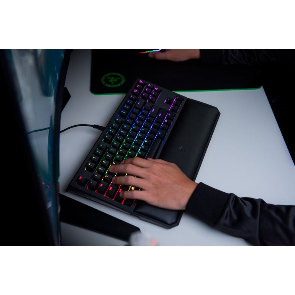 Razer Blackwidow Tournament Chroma V2 (Green - Yellow - Orange Switch)