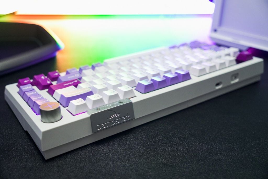 Bàn phím Darmoshark TOP 75 Tri-mode RGB White