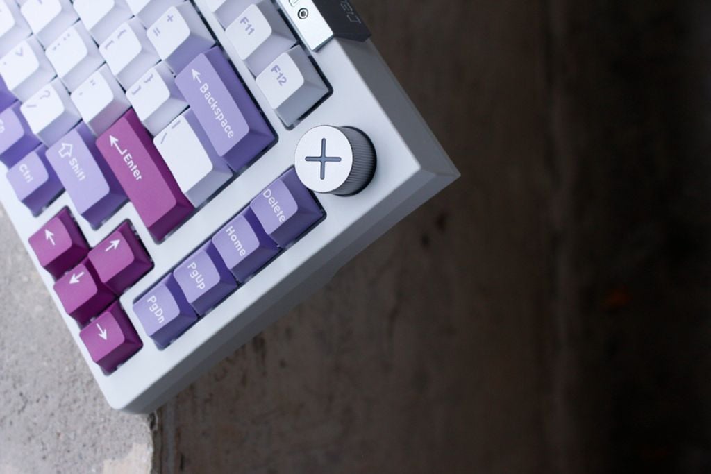 Bàn phím Darmoshark TOP 75 Tri-mode RGB White