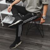  Quần jogger A.didas thun sọc ba lá 2M 