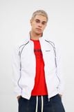  OUTFIT 205 