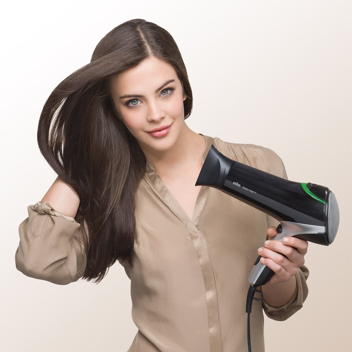 Máy sấy tóc BRAUN SATIN HAIR 7 HD 710 – WUNDERTUTE Máy sấy tóc BRAUN SATIN HAIR 7 HD 710 – WUNDERTUTE