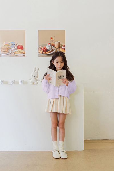  Khoác Cardigan Topten dành cho bé. Đẹp và chất. Màu light lavender cực cute. Hàng chính hãng, xịn 100%. 