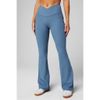 Quần legging Fabletics dành cho Nữ. Chất thun gân thể thao co giãn , thấm hút cực tốt. Ống loe vải gân.