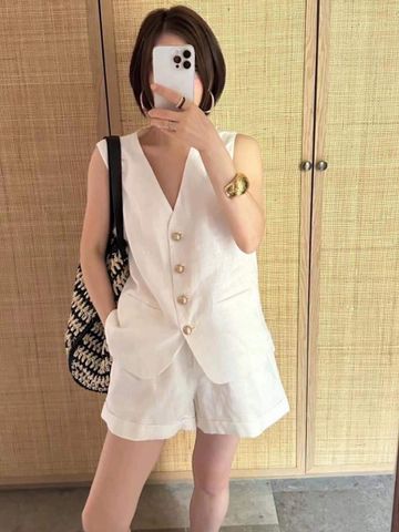 TB2280 Set áo gile + quần short Trắng