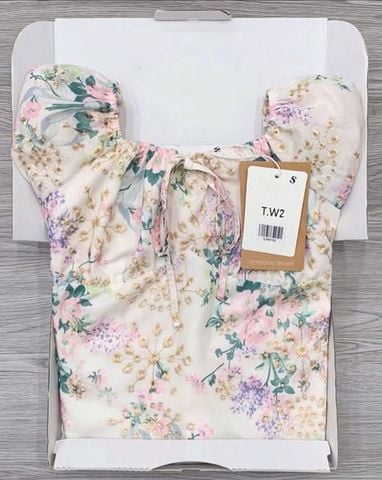 KS0676-Đầm xô thêu họa tiết hoa Kem