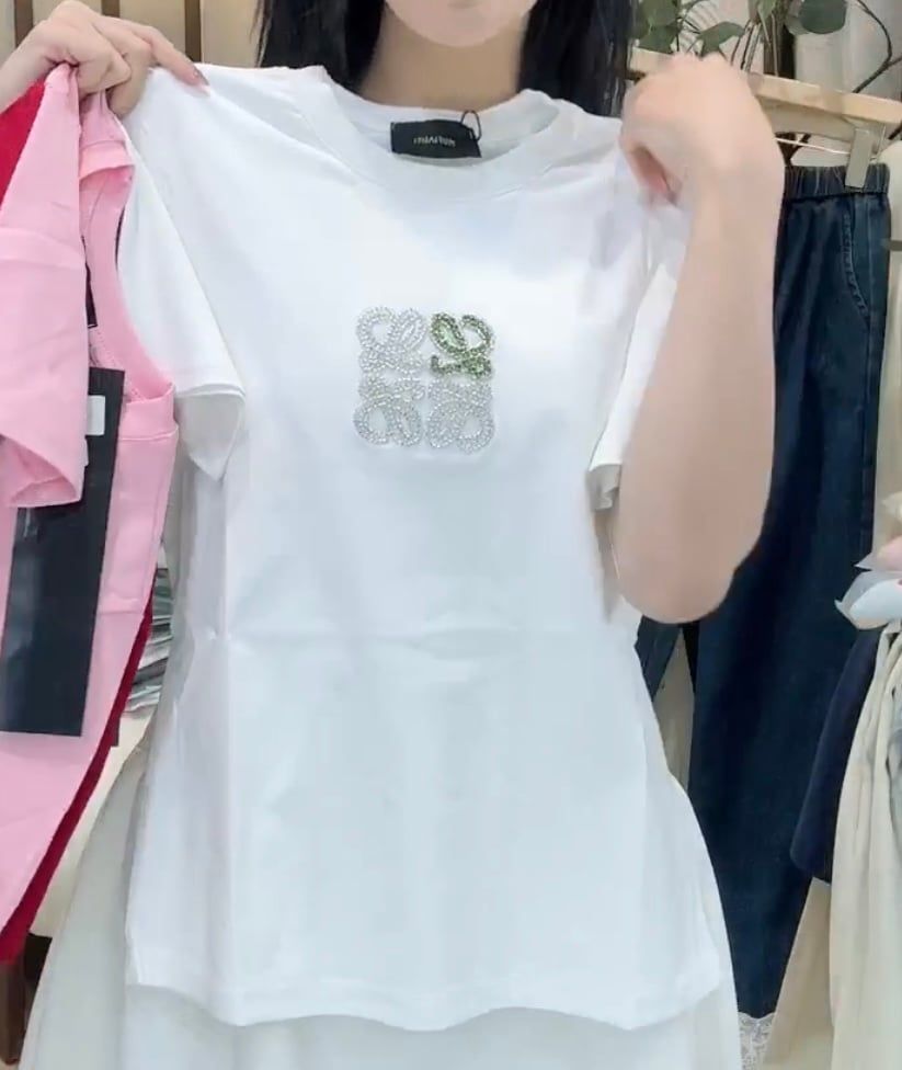 LEN1032 ÁO THUN QC LOGO KẾT HẠT (TRẮNG)