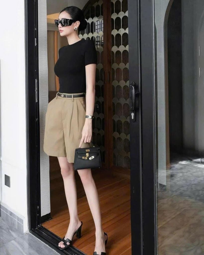 KS0143 SET ÁO THUN ĐEN, QUẦN SHORT + NỊT