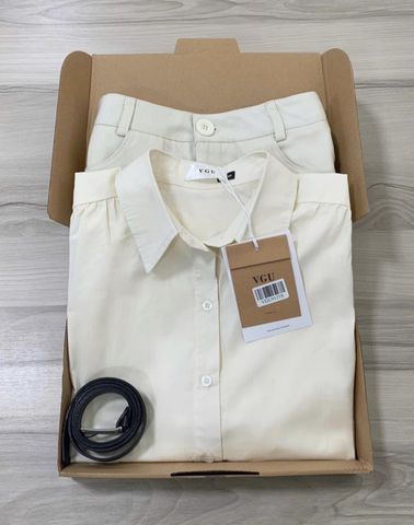VGU9121-Set áo sơ mi , CV A ngắn + nịt