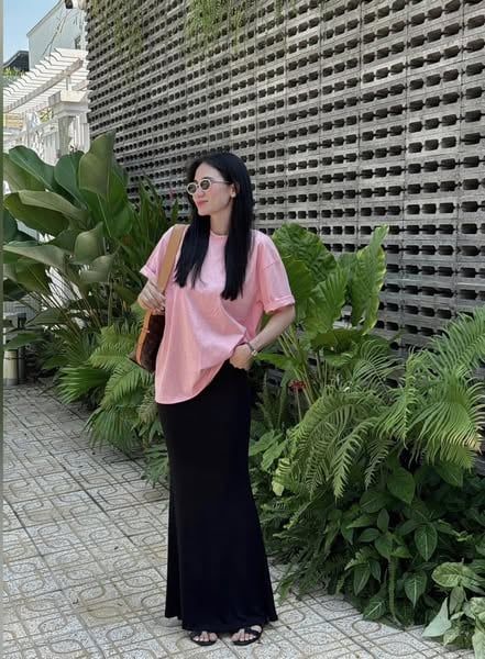 VGU9383-Set basic áo thun hồng, CV dài Đen