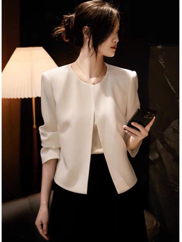 KS5042-Áo khoác Đen (áo lẻ)