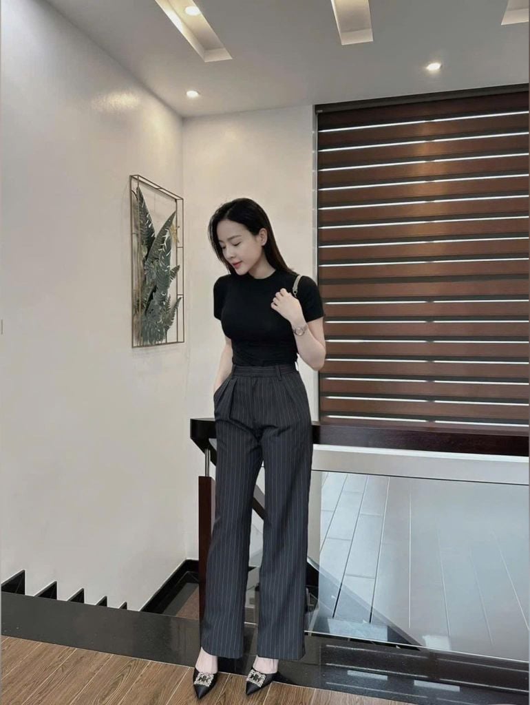 VRA0387-Set basic áo thun đen, quần suông