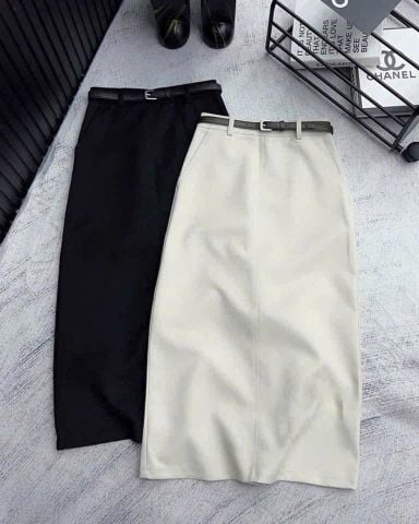 TB7667-Chân váy dài+ nịt Kem