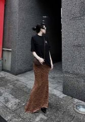 VGU9430-Set áo thun tay ngắn , CV ren hoa Nâu (áo Đen)