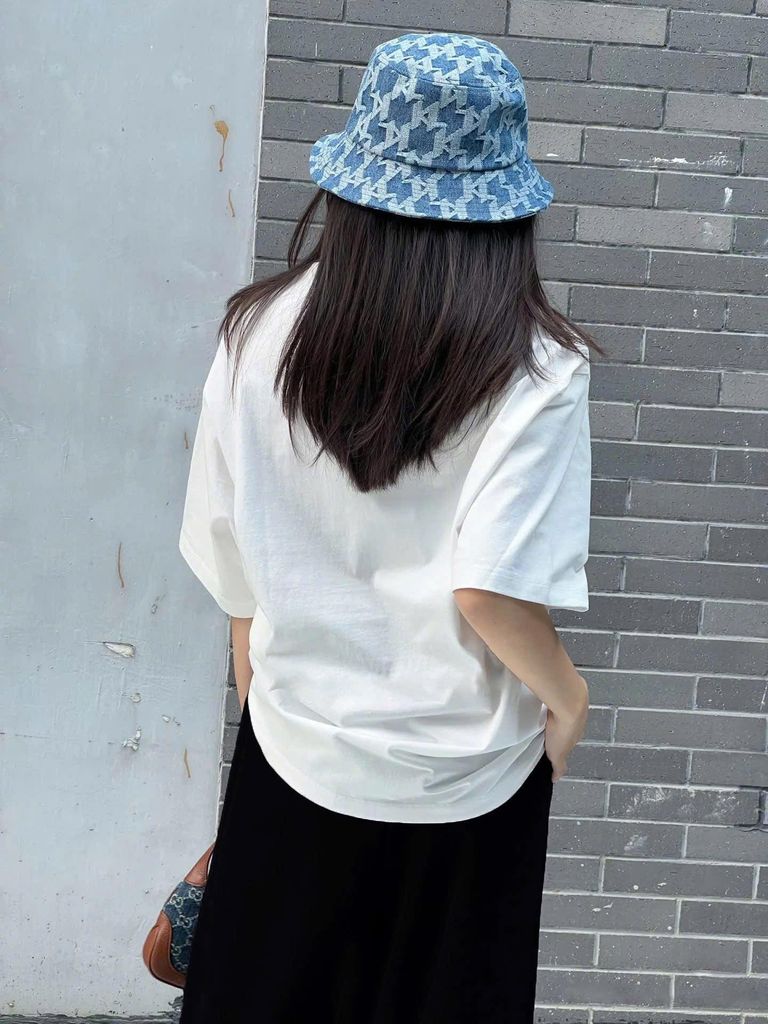 TQ3989-Set áo thun in hình, CV dài Đen