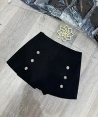 VGU9541-Quần short kiểu phối nút Đen
