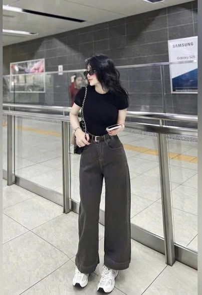 VGU9660 - Set Áo body - Quần Jean ĐEN