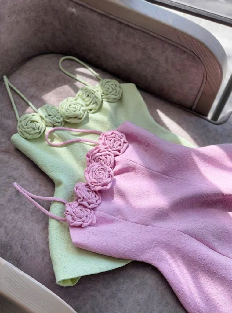 VGU9761 ÁO 2 DÂY ĐÍNH HOA ( HỒNG )