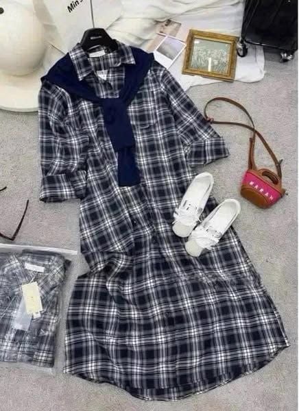 TQ4061-Đầm sơ mi suông +khăn choàng